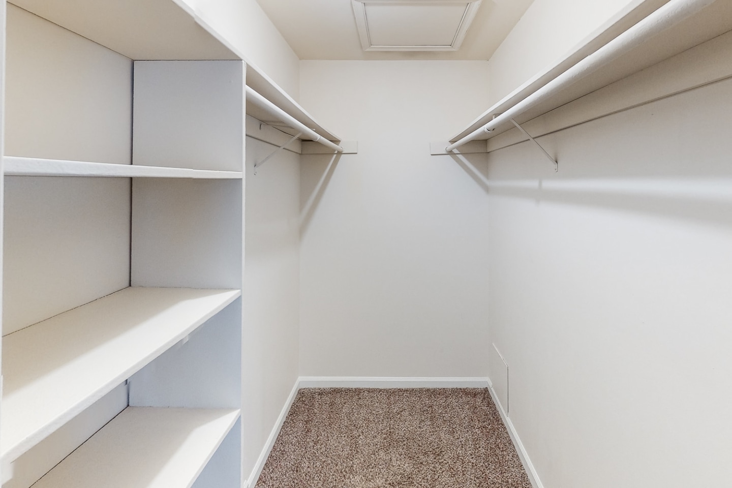 The Morehead Apartments Homes Image 44