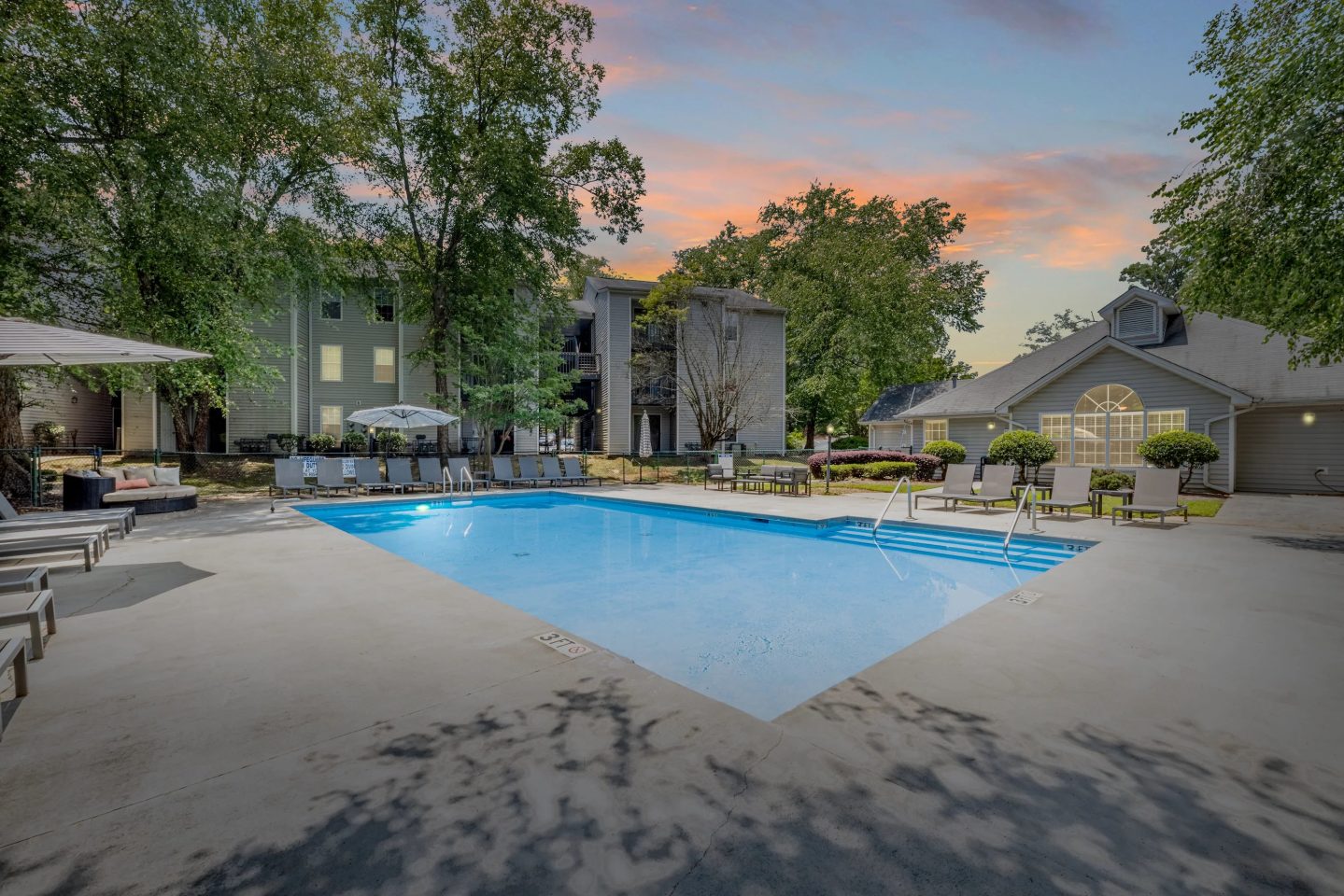 Georgetown Luxury Townhomes Image 1