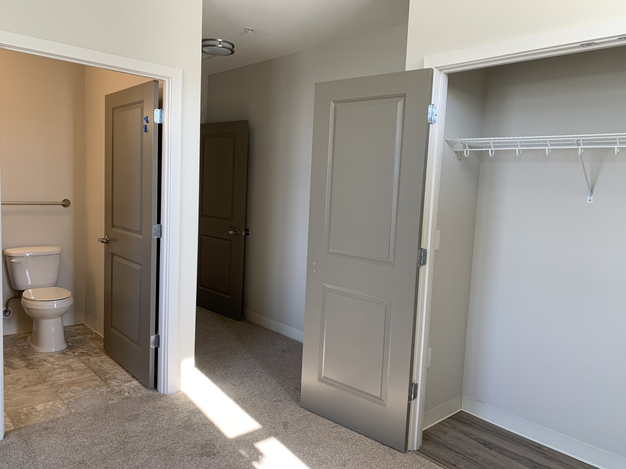 Oak Hill Apartments Image 16