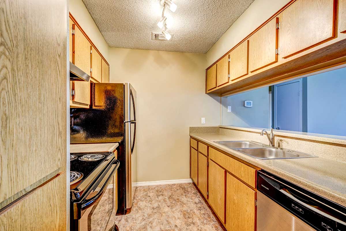OakStone Apartment Homes Image 11