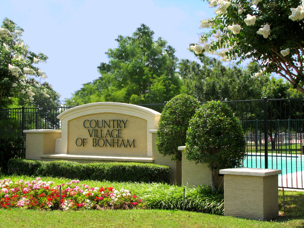 Country Village of Bonham Image 26