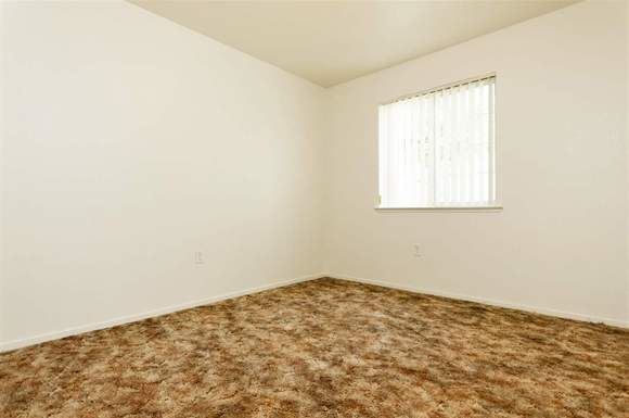 Income Restricted - Villa Robles - Affordable housing Image 8
