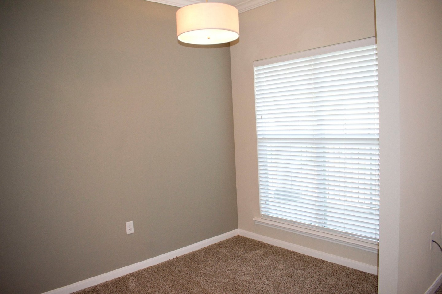 Estate Villas at Krum Image 49
