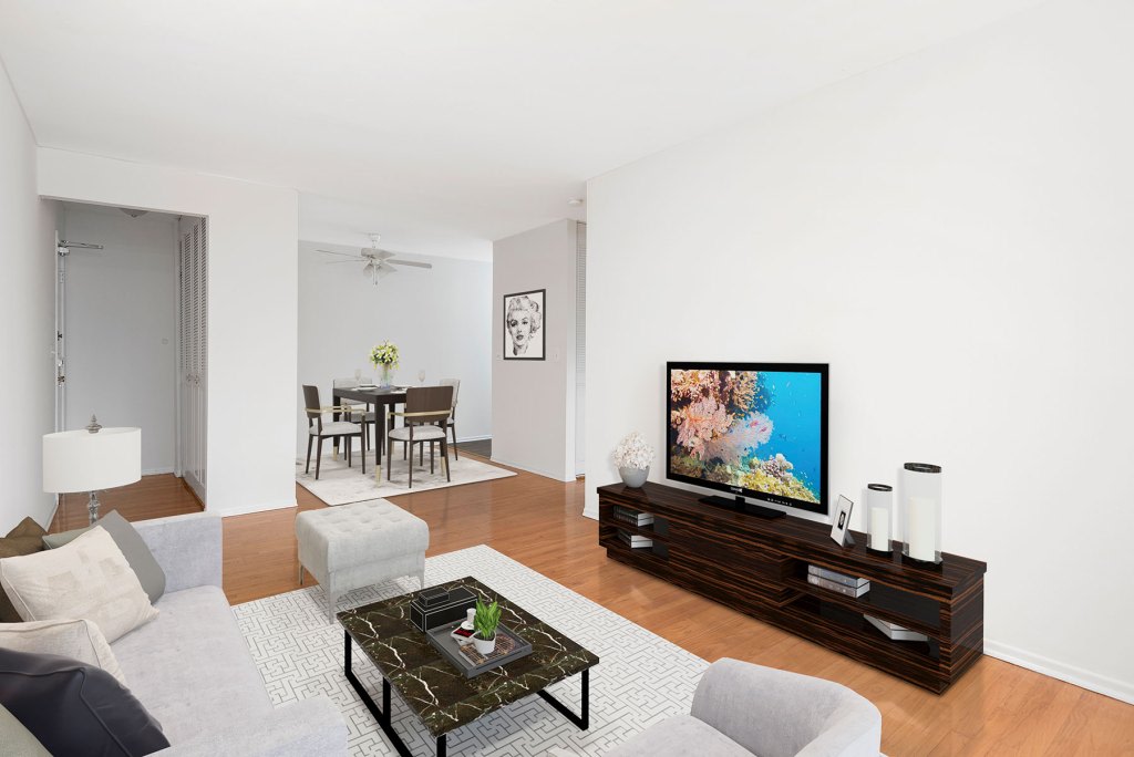515 West Barry Image 15