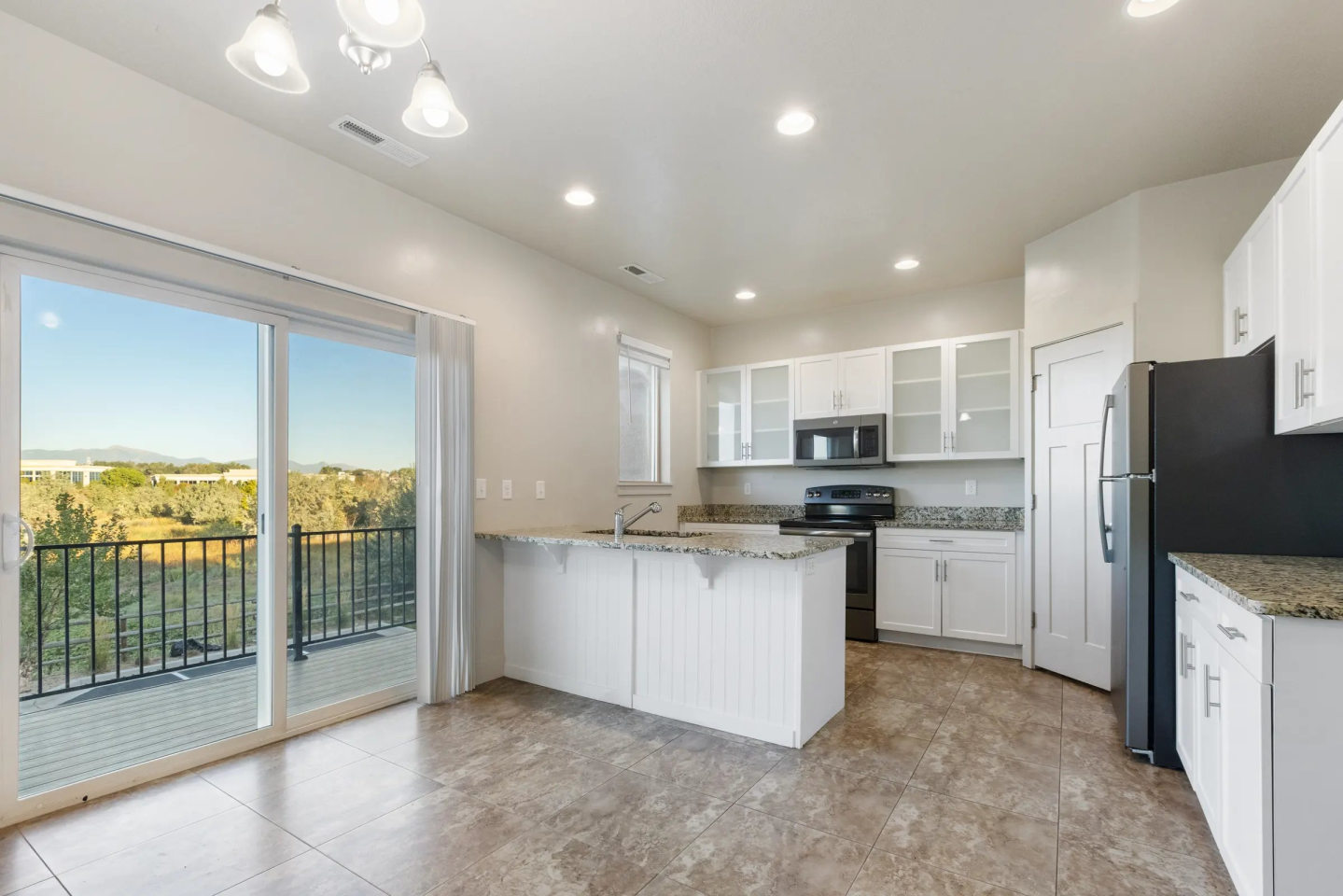 South Ridge Townhomes Image 4