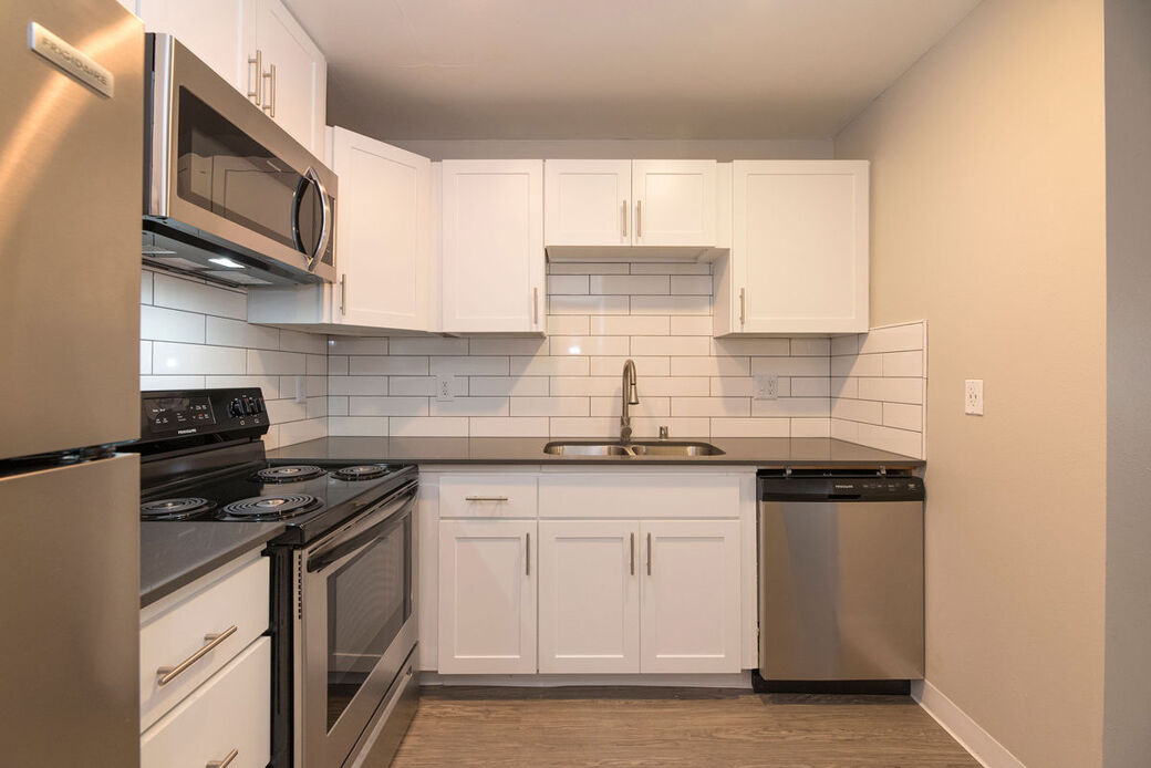 Waverly Flats Image 6