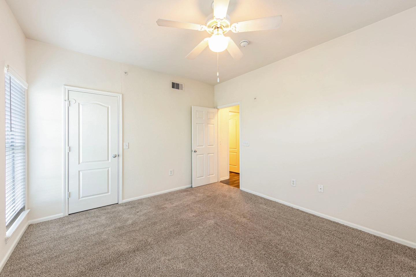 Lakeline Parmer Lane Apartments Image 28