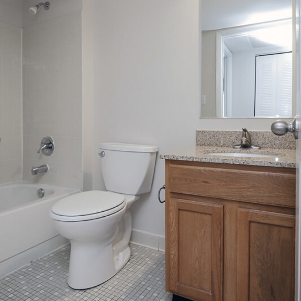 Burnam Woods Apartments Image 32