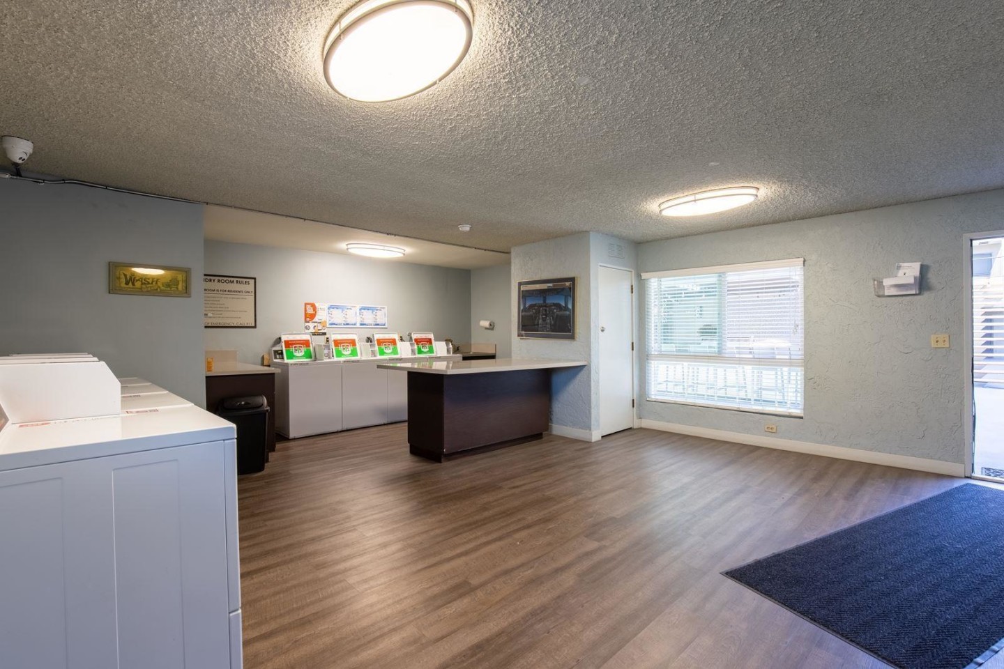Mosaic at Western Apartments Homes Image 44