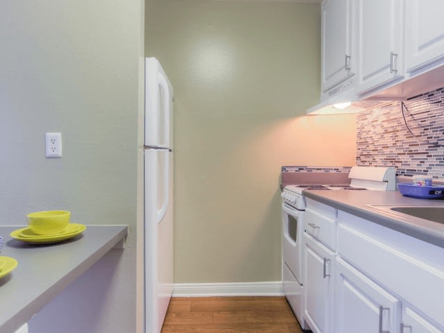 Twenty2Eleven Apartments Image 2