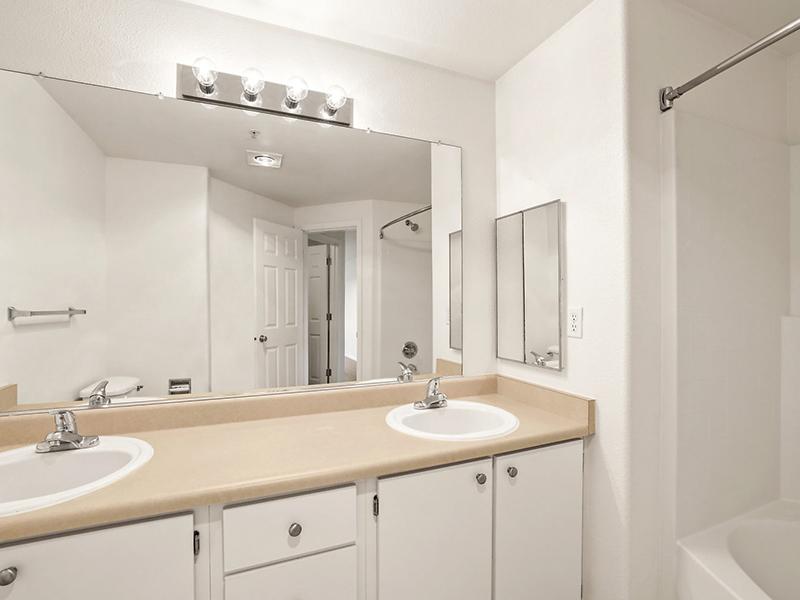 North Ridge Apartment Homes Image 36