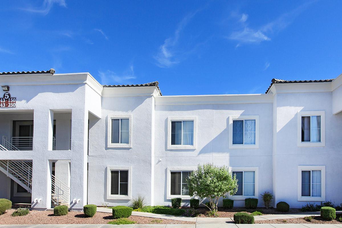 Desert Meadows Image 20