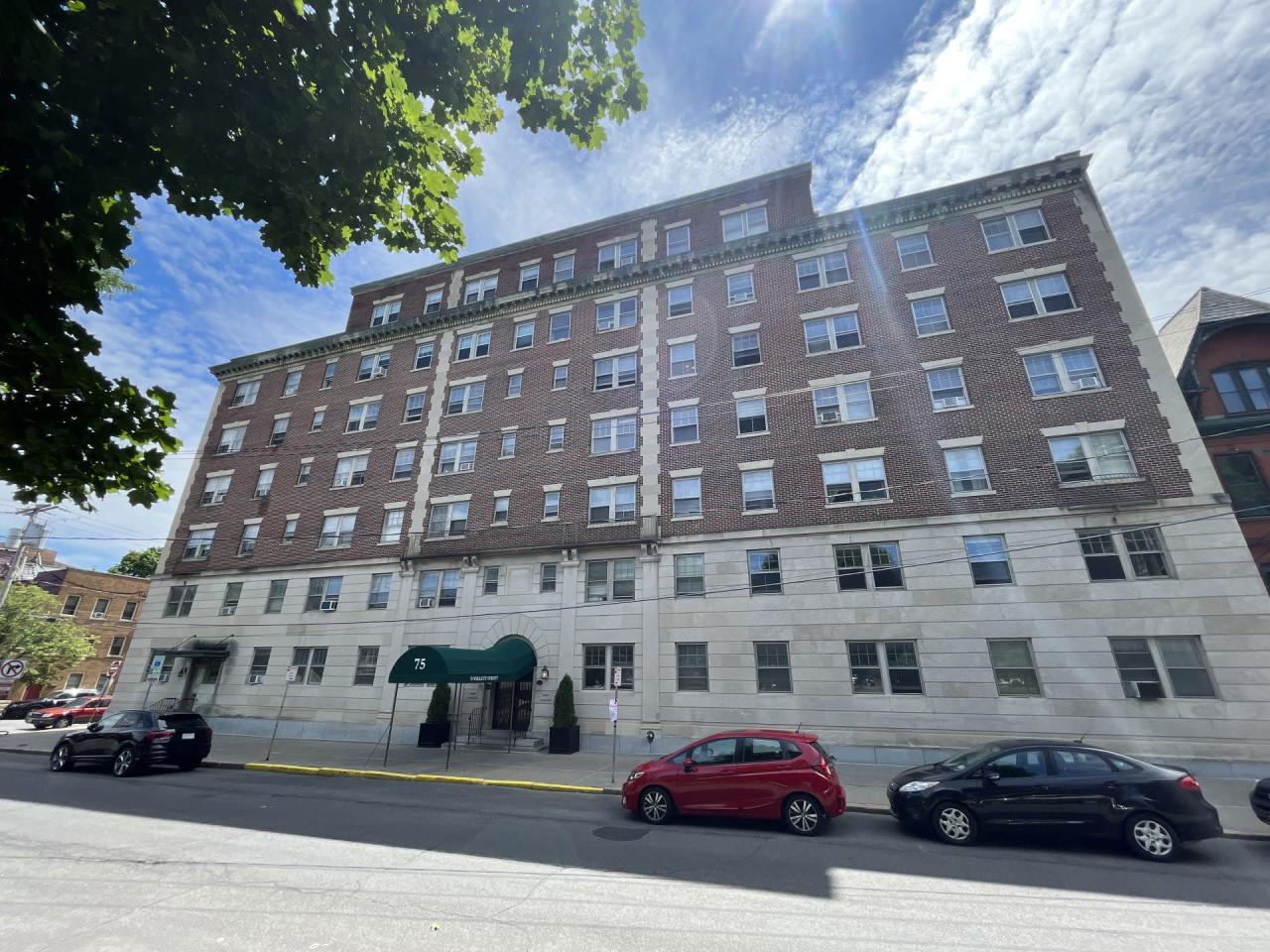 75 Willett Apartments Image 1