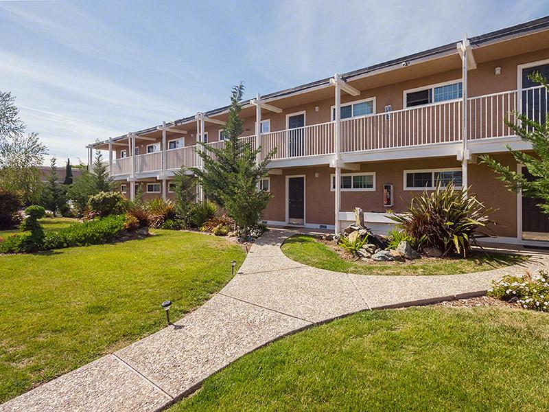 Sun Valley Apartment Homes Image 32