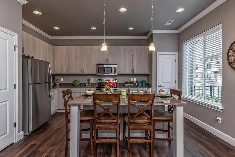 Willow Point Townhomes Image 4
