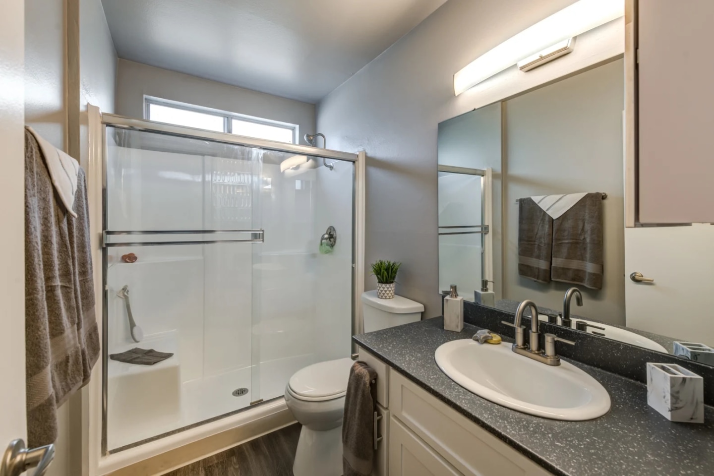 Kendallwood Apartments Image 6