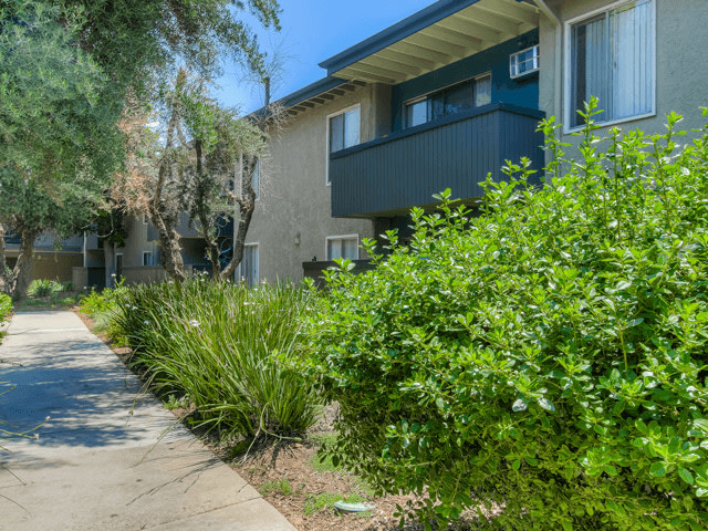 Twenty2Eleven Apartments Image 22