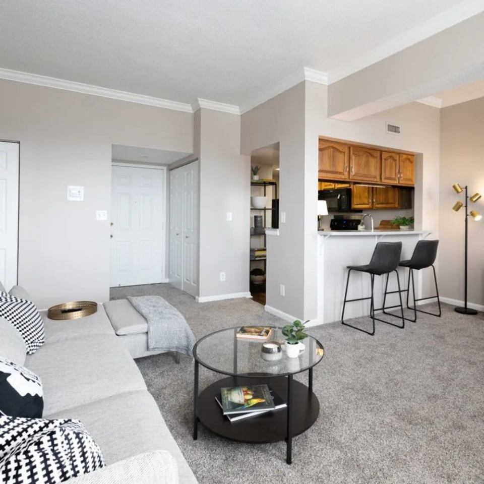 Marott Apartments Image 2