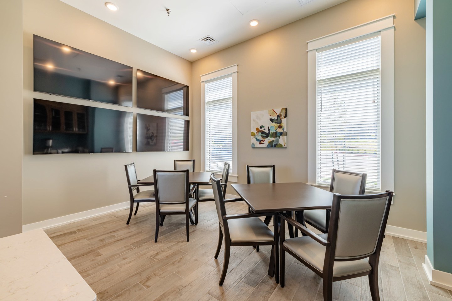 Bonavia Luxury Apartments Image 35