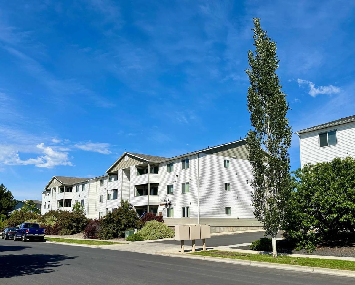 Landing at Palouse Hills Image 1