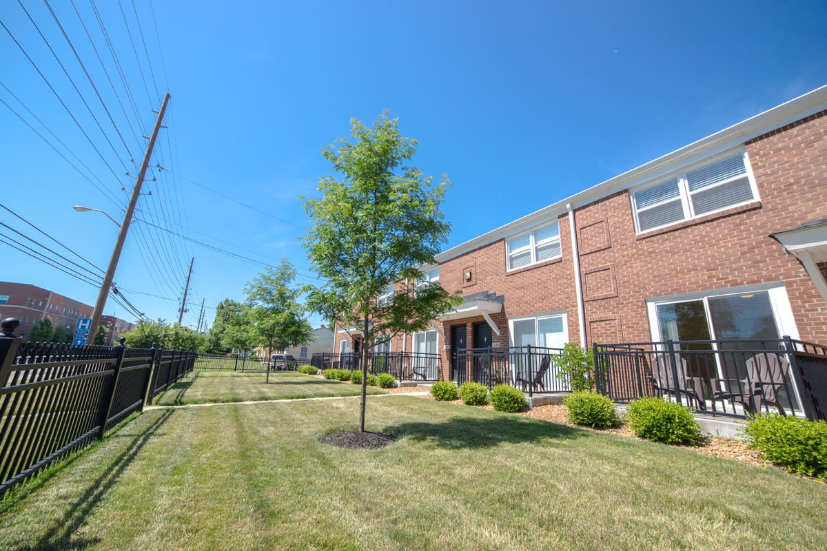 Indiana Flats and Townhomes Image 6