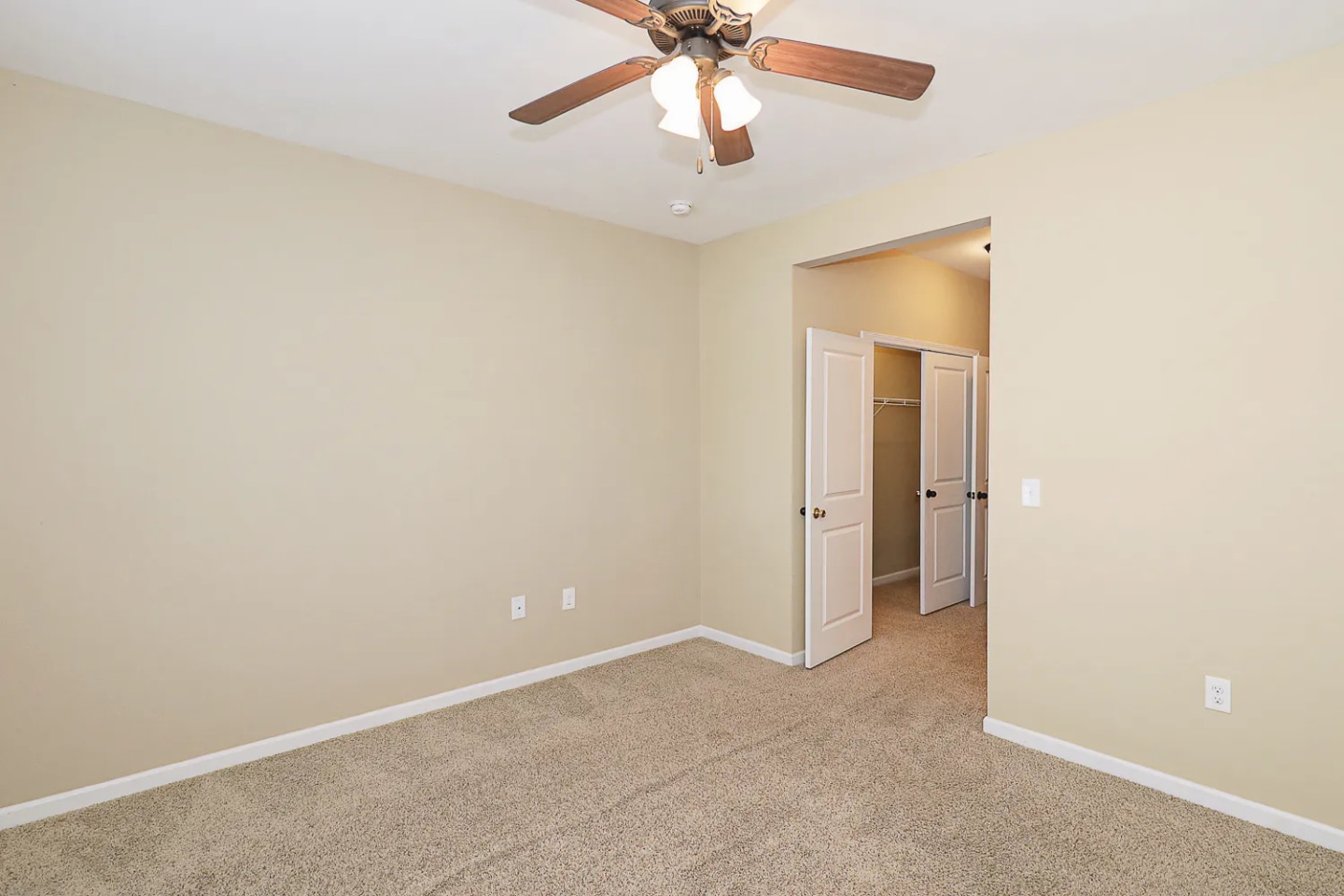 Cumberland Trace Village Image 14