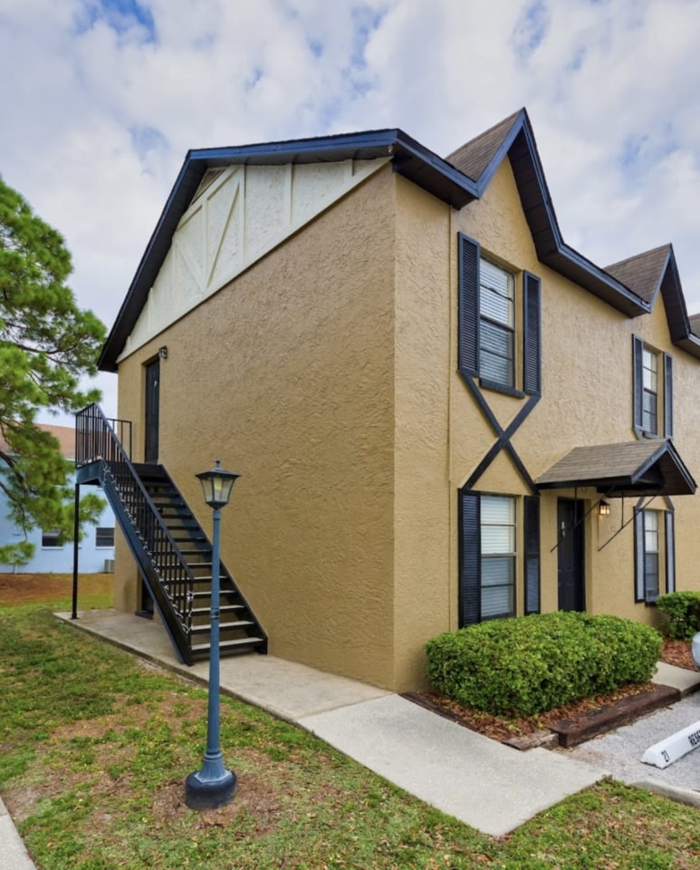 Clarice Court Villas Image 18