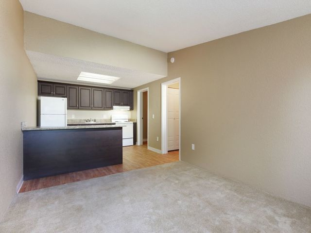 Windwood Apartments Image 7