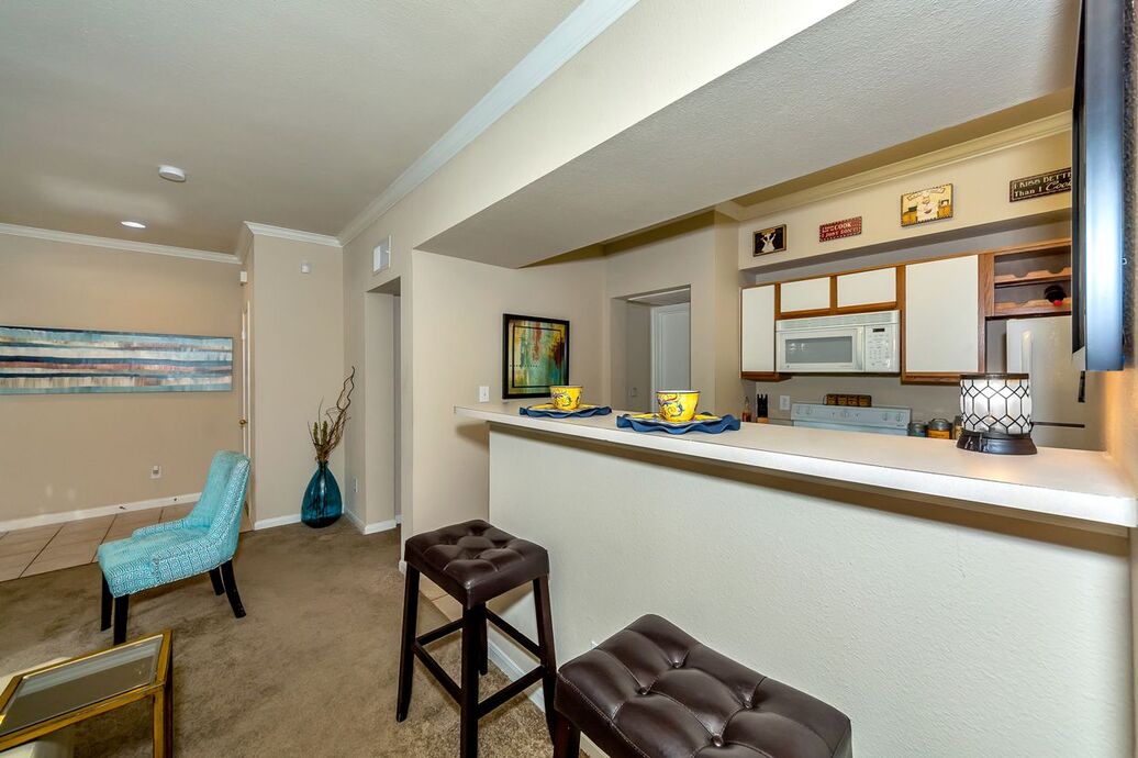 Saddle Brook Apartments Image 8