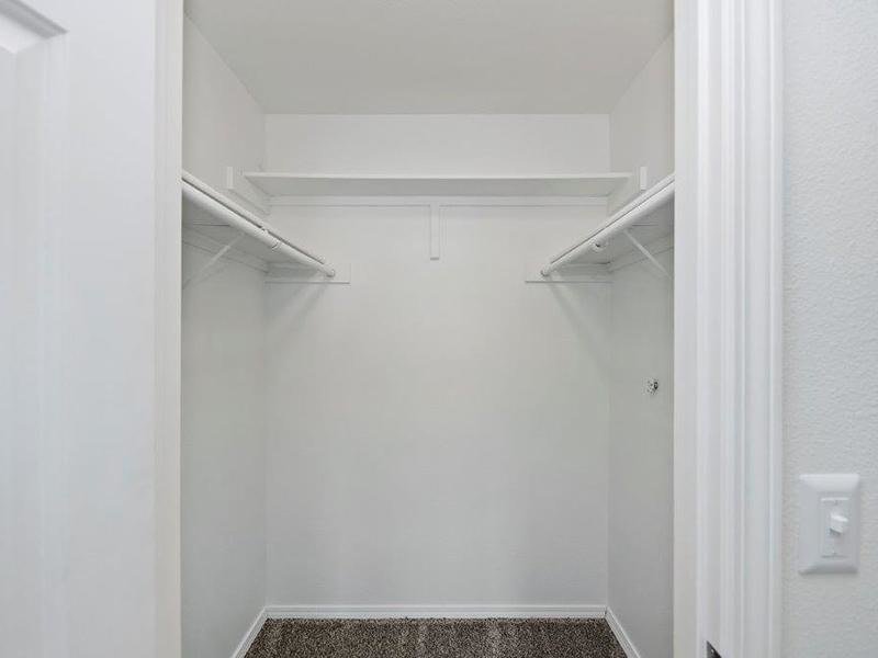 Cedar Square Image 16