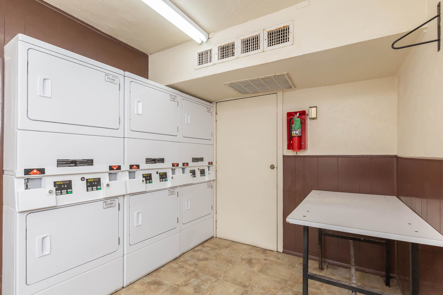 Brigadoon Apartments Image 15