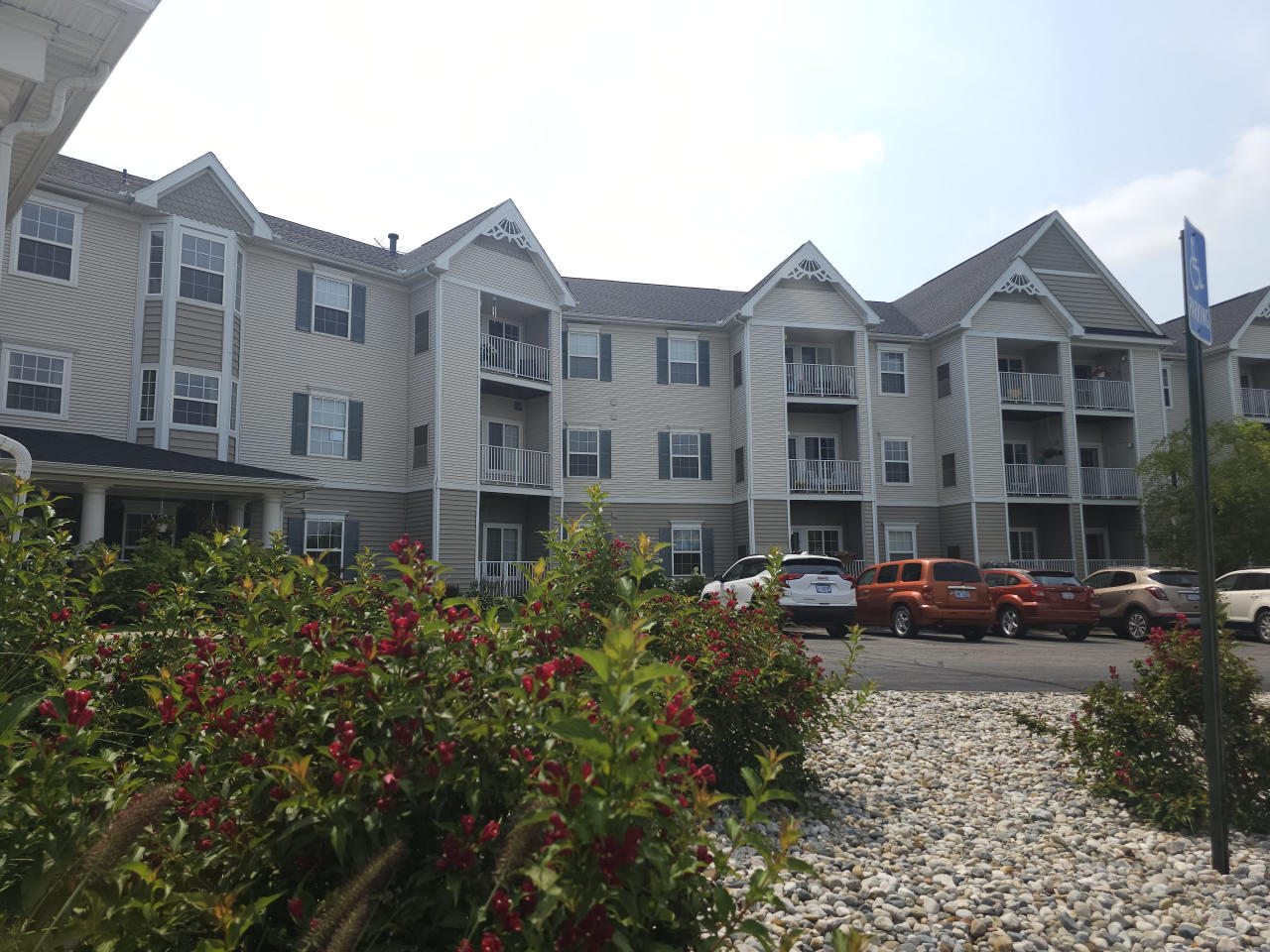 Oakhaven Manor - Senior Living Image 31