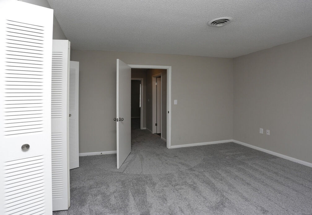 Copperfield Apartments Image 4
