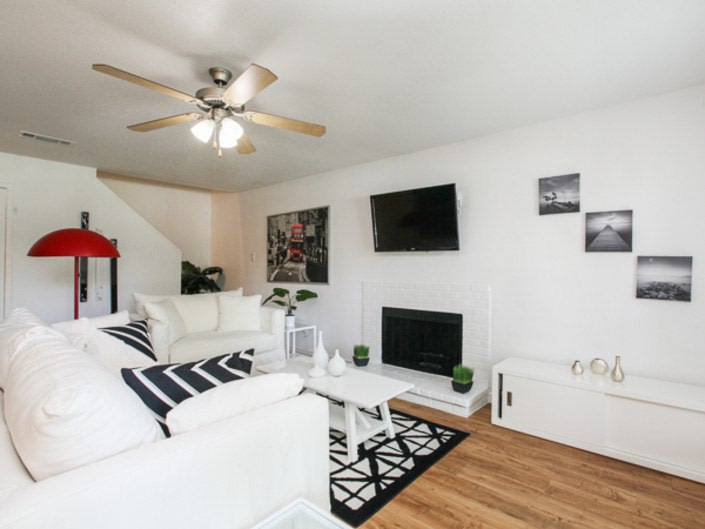 Lakewood Apartments Image 8