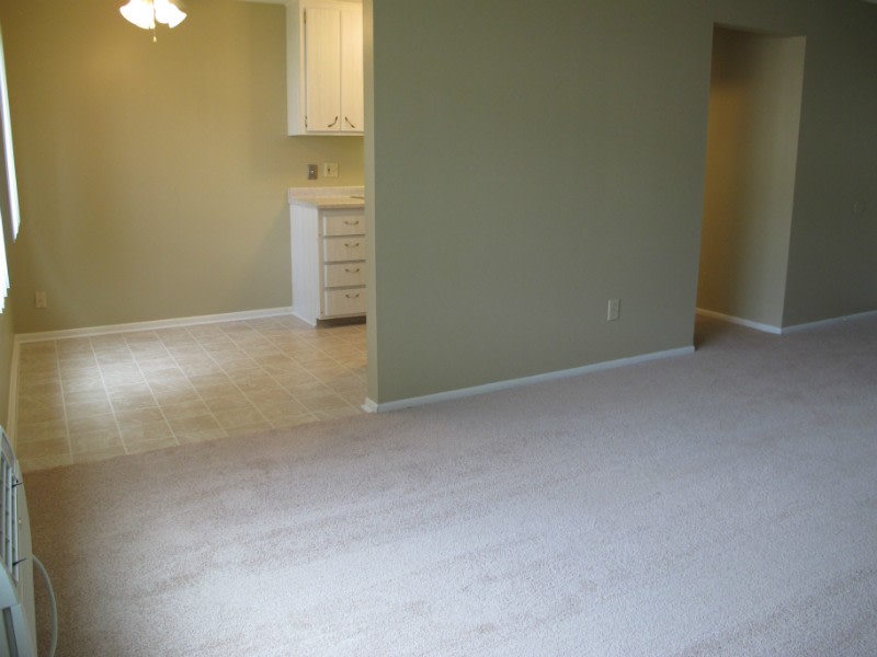 LaBlanche Apartments Image 12