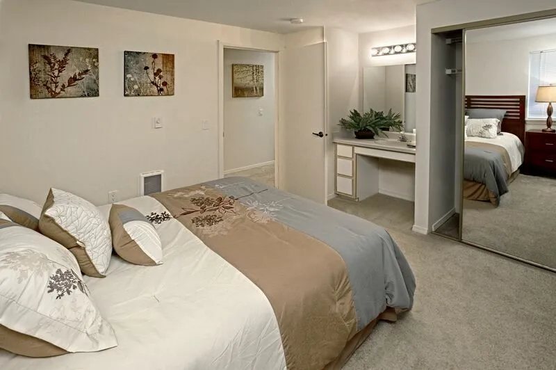 Berkshire Court Image 3