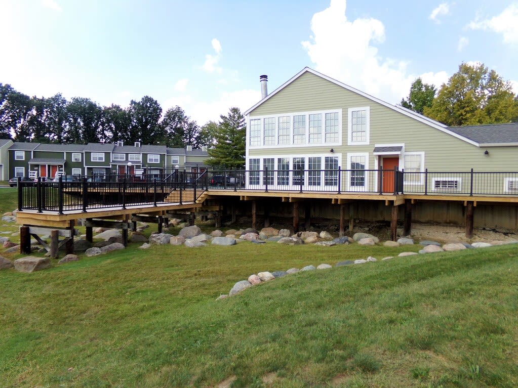 Pier 39 Apartments & Townhomes Image 23