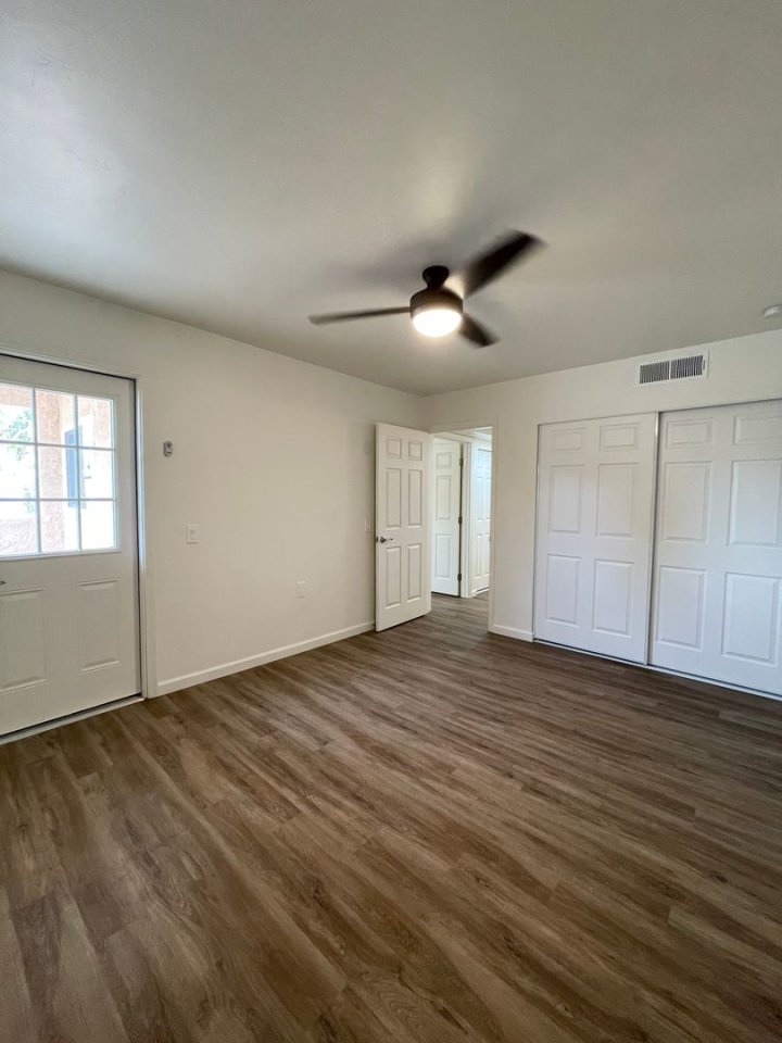 Pine Tree Apartments Image 3