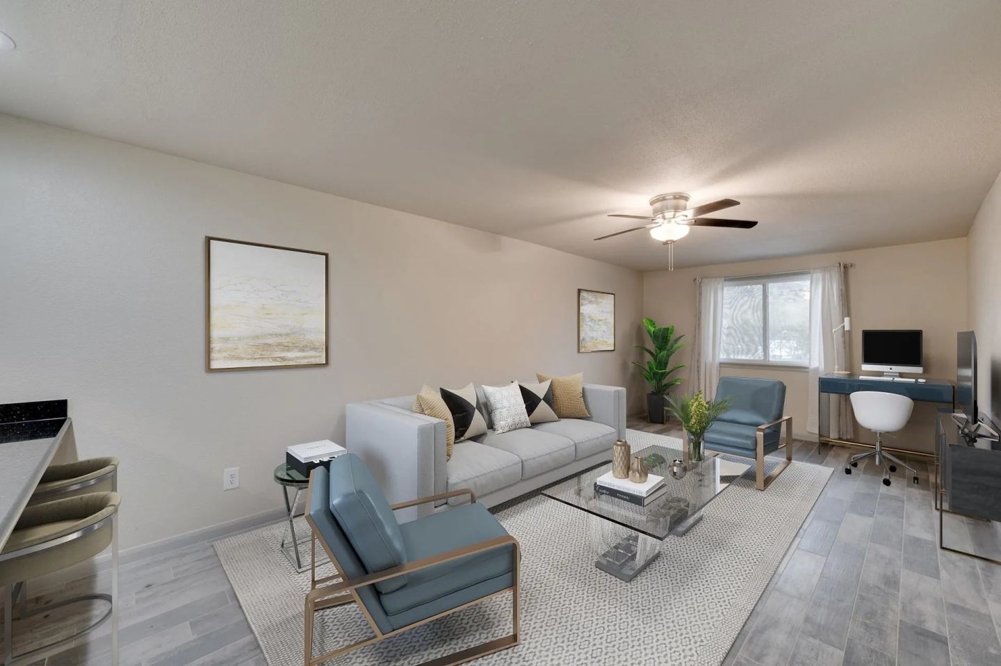 Gia @ Westchase Image 6