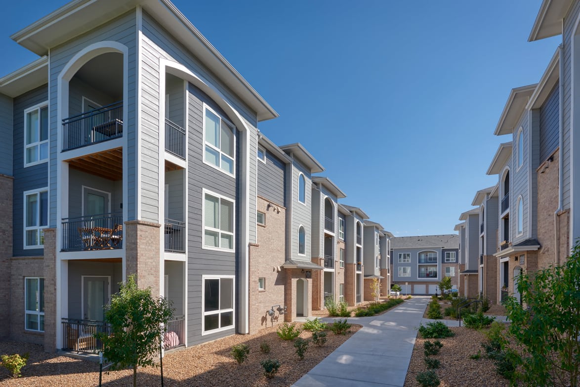 Hawthorne Hill 2 Image 15