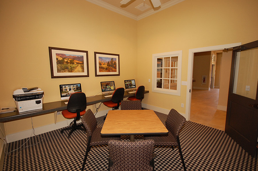 Cypress Creek Apartment Homes at Wayside Drive Image 9