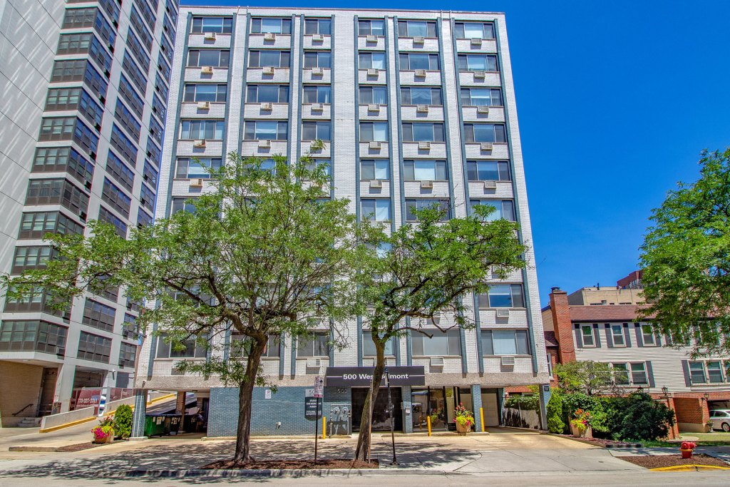 500 West Belmont Image 15