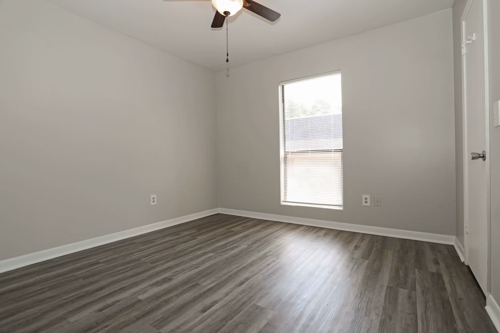 Northeast Hills Apartments Image 9