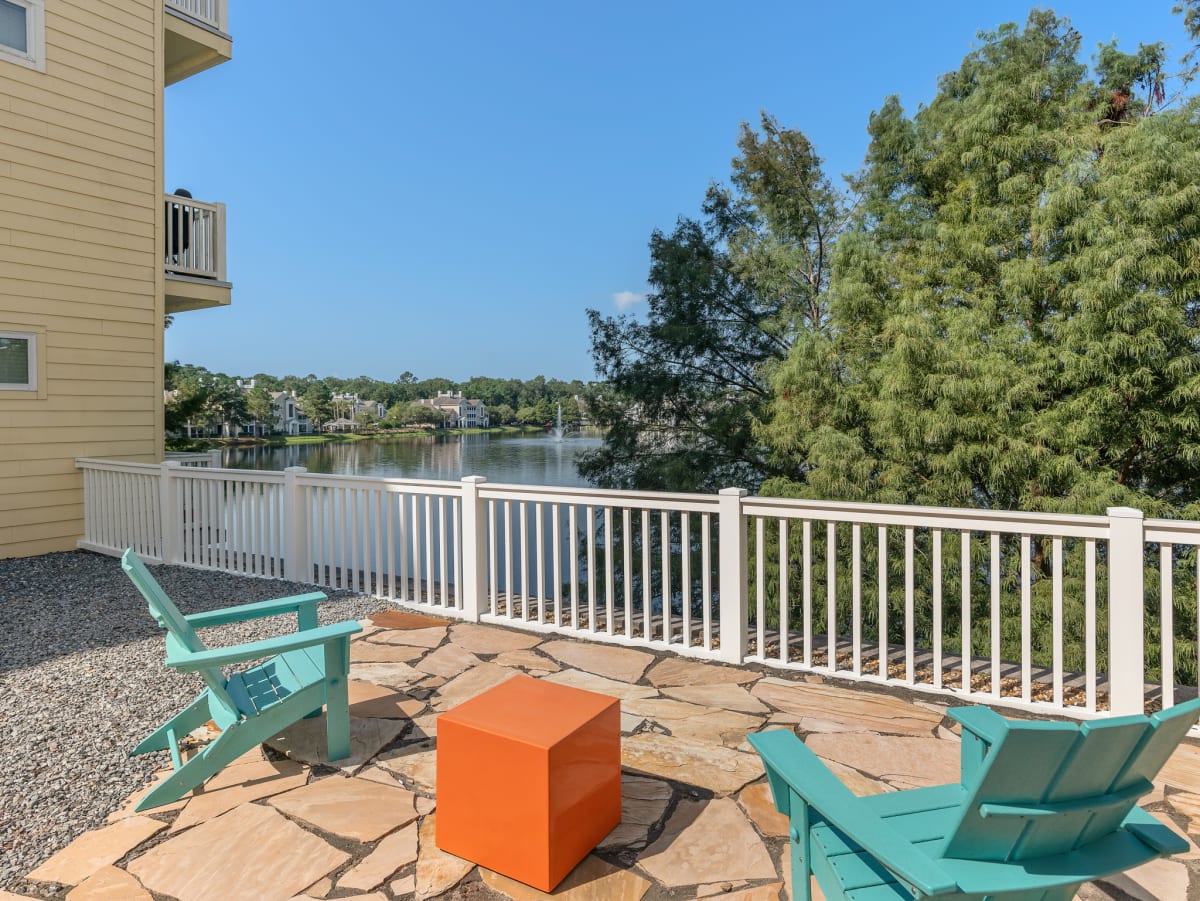 Lake Lofts at Deerwood Image 2