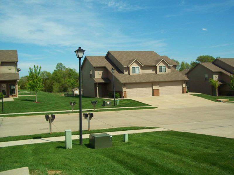 Cross Creek Villas Image 4