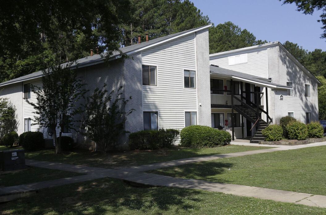 Creekside Place Apartments Image 9