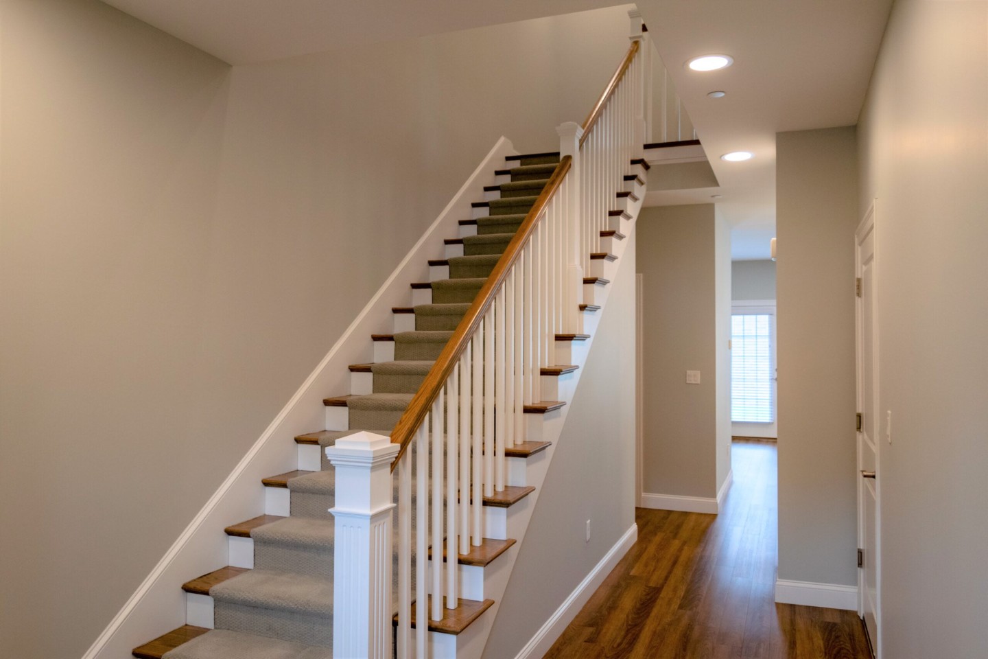 Townhomes at 285 Image 6