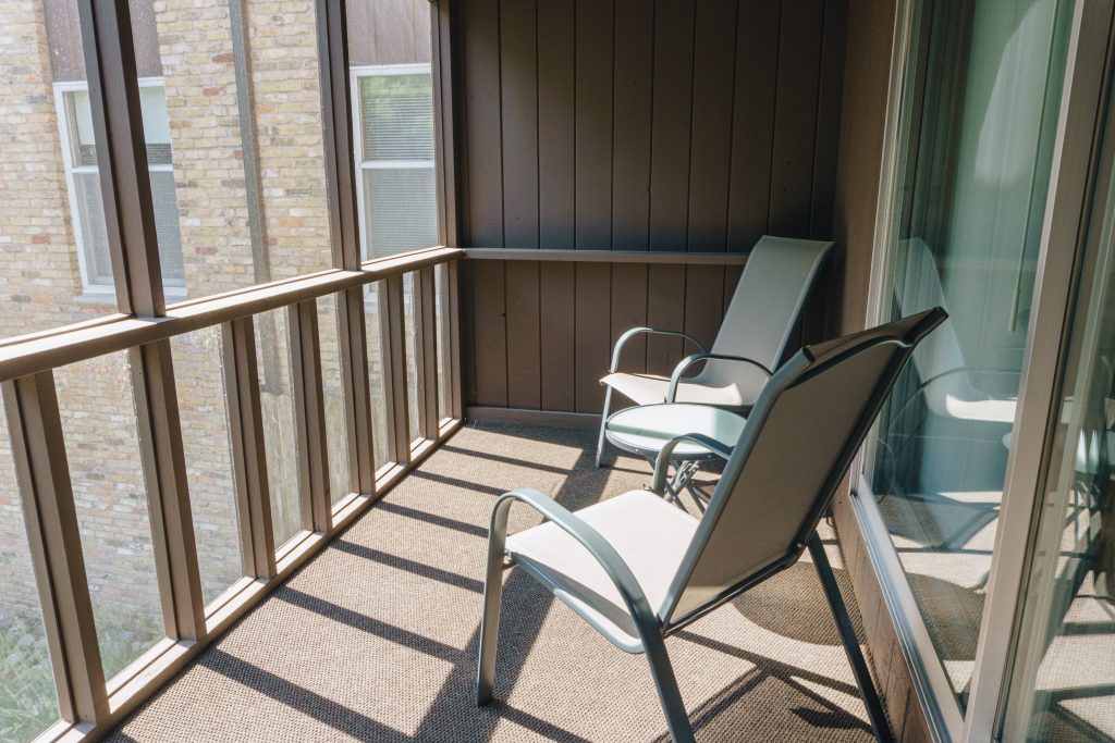 Edina Seasons Image 9