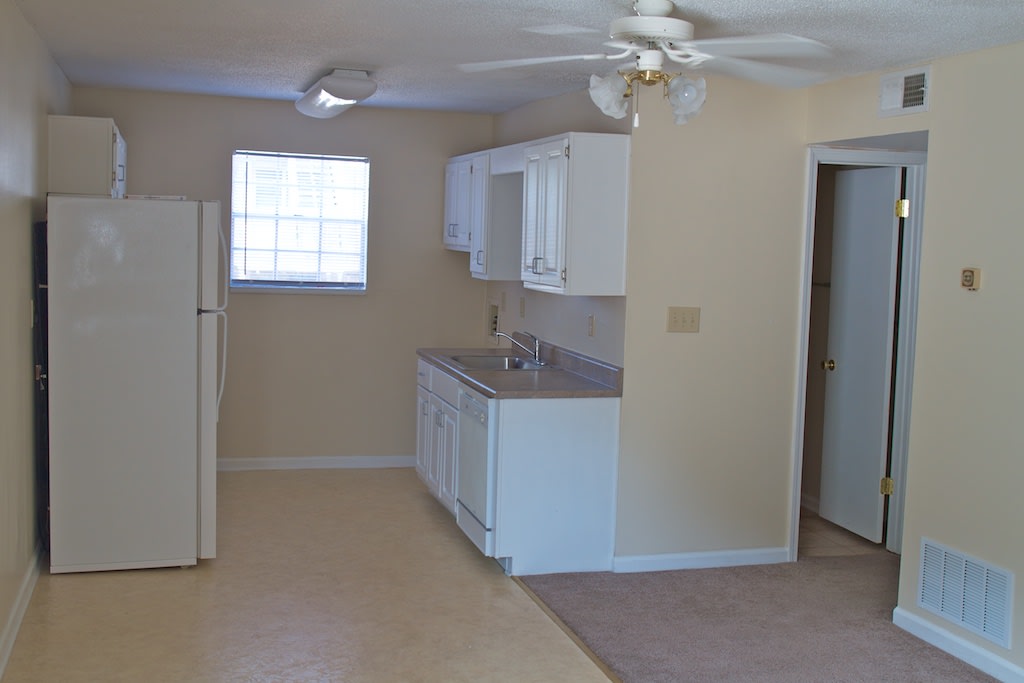 Christine Court Image 3