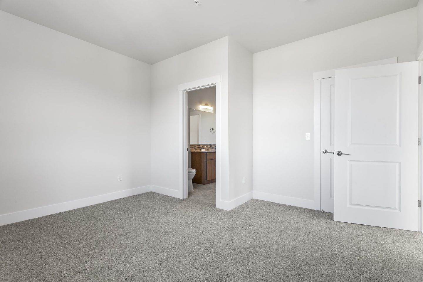 10 West Image 66